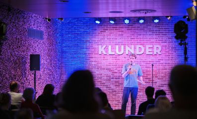 Comedy Café 1600