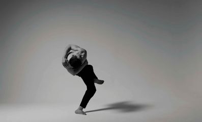 1600 Denden Karadeniz En Zero Dance Theatre Loud Whispers (Juvat Westendorp) 2